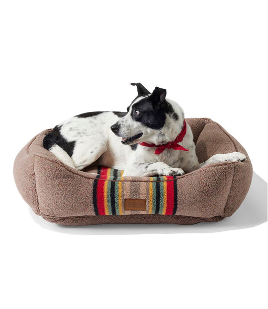 Vintage Camp Dog Bed - US 6594