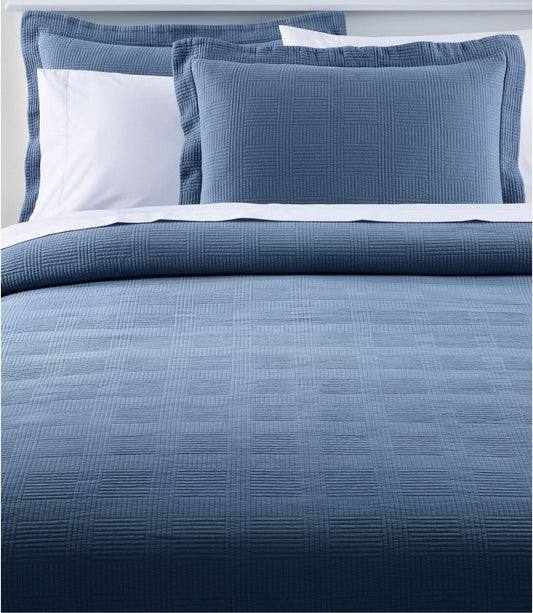 Vintage Matelassé Bedspread - US 2052