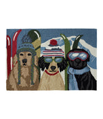 Indoor/Outdoor Vacationland Rug, Dogs Skiing - US 0999
