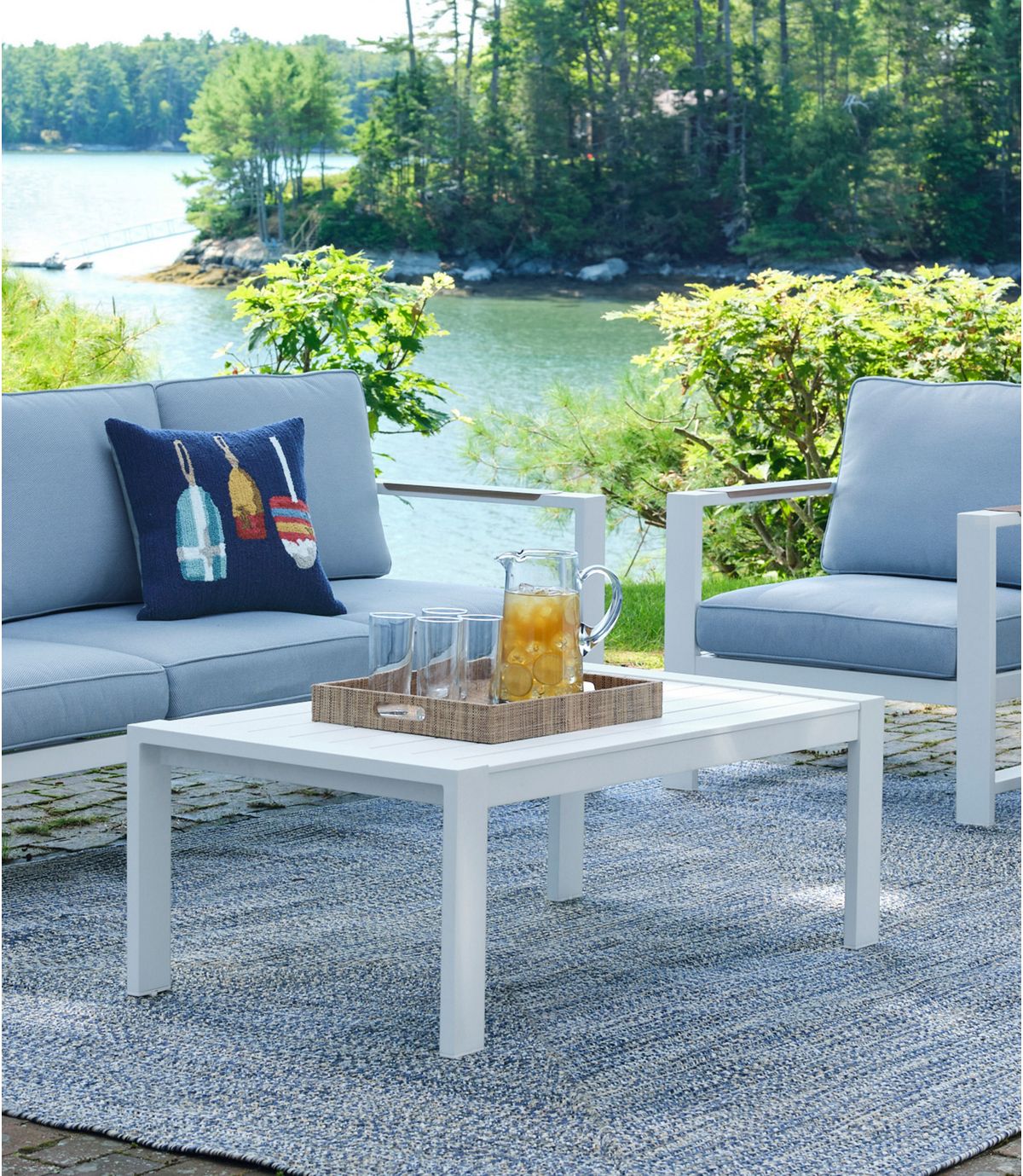 White Aluminum Deep Seating Coffee Table - US 3796