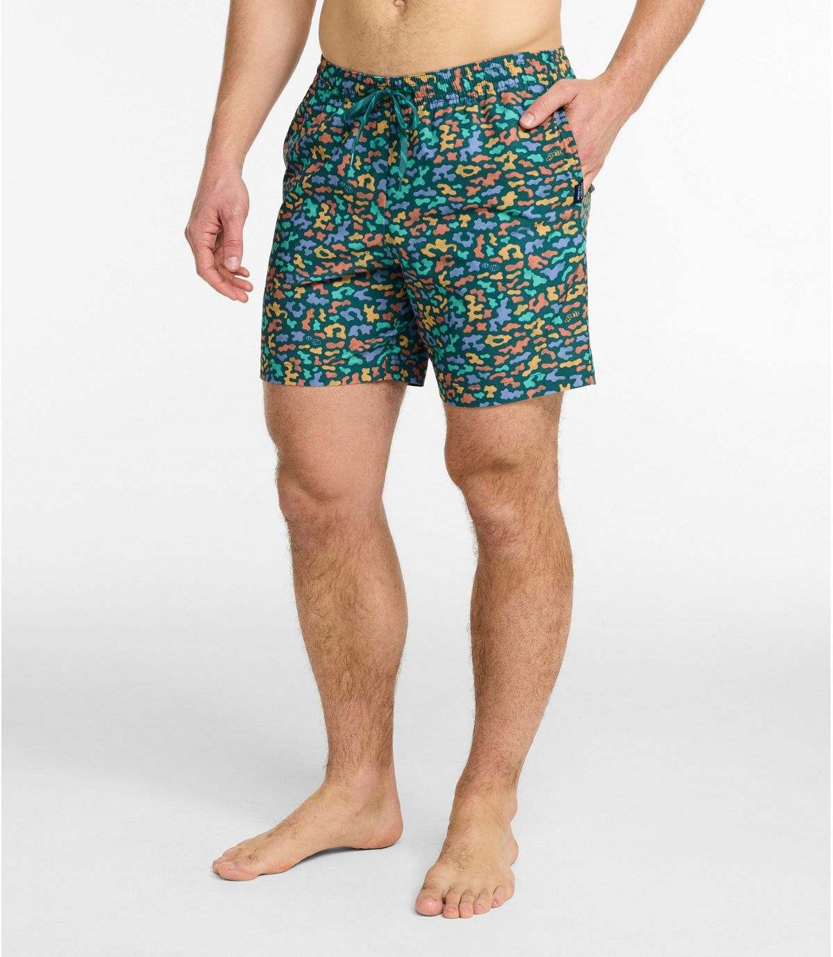 Men's Bold Coast Swim Trunks, 7" - US 4244