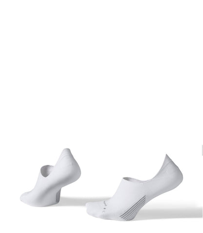 Adults' Feetures Invisible Ultra Light Cushion Socks - US 0099
