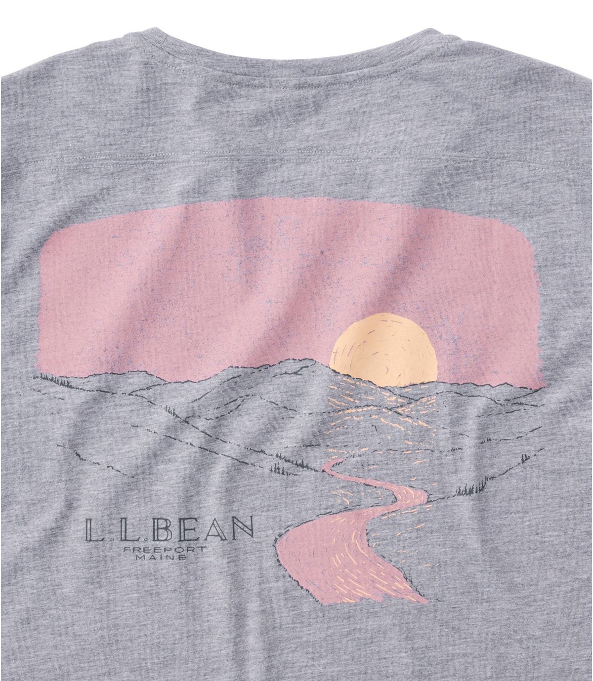 Women's Mountainside Crewneck Tee, Long-Sleeve Graphic - US 7302