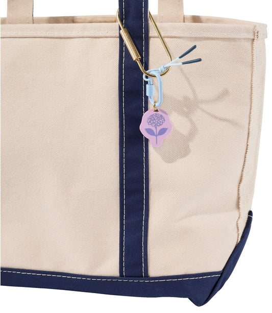 Carabiner Tassel Charm, Hydrangea - US 3525